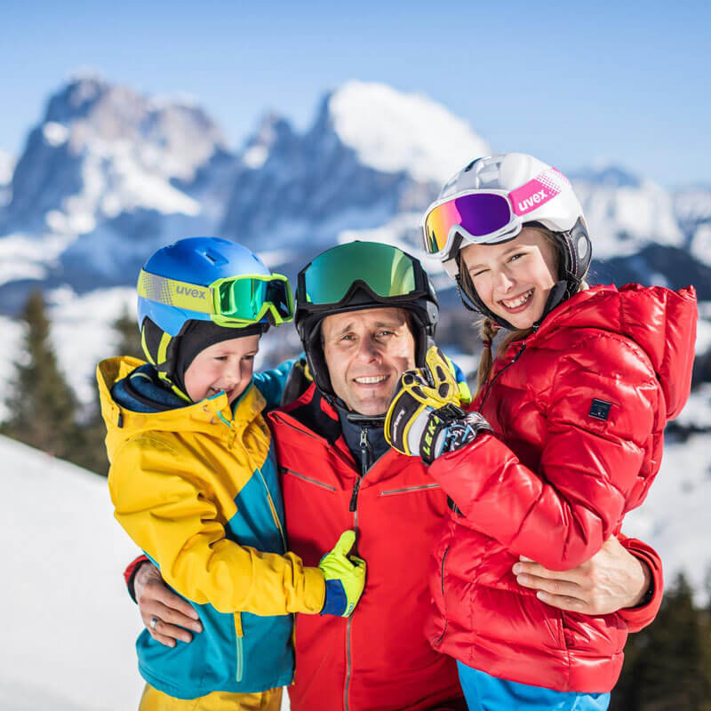 Winter family programme on the Alpe di Siusi